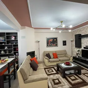 Ersa Cozy 3 Bedrooms , تيرانا ألبانيا