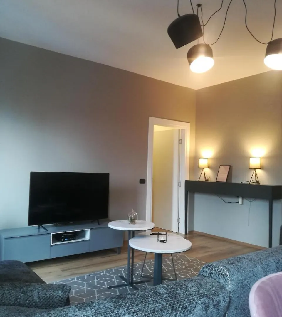 Tirana Lux Apartments Albania